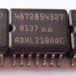 ADXL210AQC face.jpg