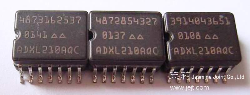 ADXL210AQC face.jpg